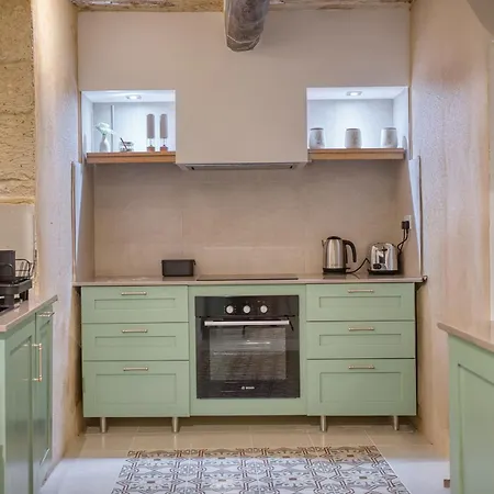 Apartment Beautiful 2br In Rabat With Rooftop Terrace