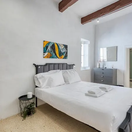 Apartment Beautiful 2br In Rabat With Rooftop Terrace Mdina