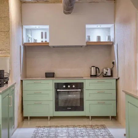 Beautiful 2br In Rabat With Rooftop Terrace Mdina