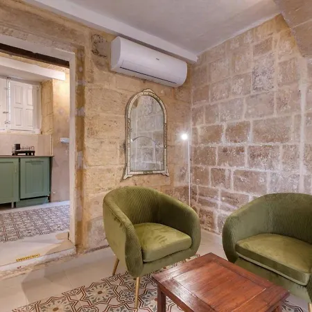 Beautiful 2br In Rabat With Rooftop Terrace Mdina